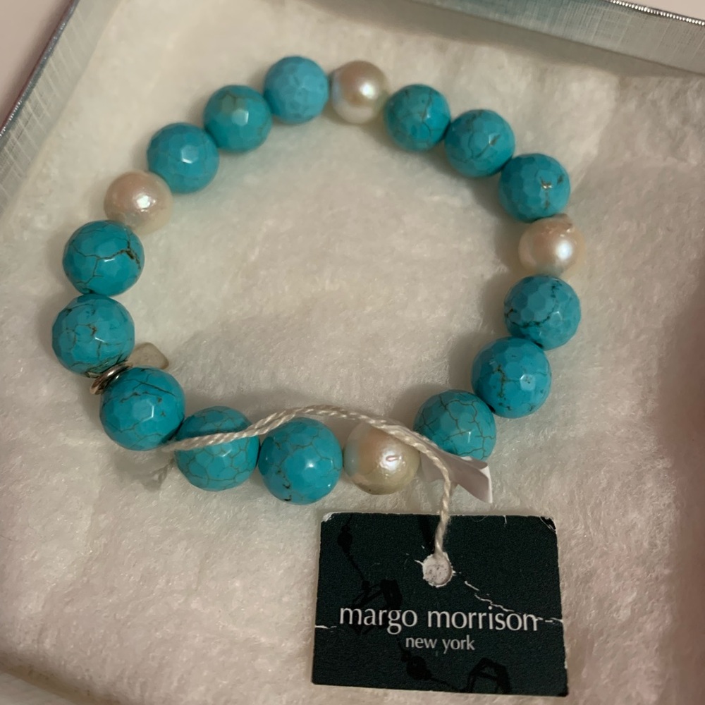 Margo Morrison Turquoise  & Pearl Stretch Bracelet